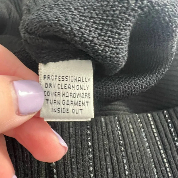 St. John Evening Sequin Black Santana Knit V-Neck Sweater Size‎ US 2 - Picture 12 of 12